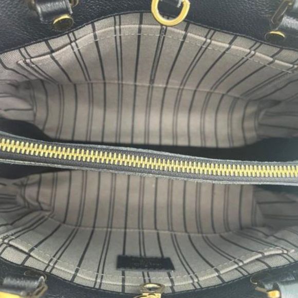 Louis Vuitton Empreinte Montaigne BB in Black Satchel Crossbody Handbag - Picture 8 of 13